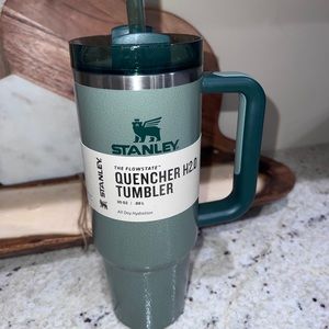 Stanley Hammertone The Flowstate H2.0 Quencher 30oz